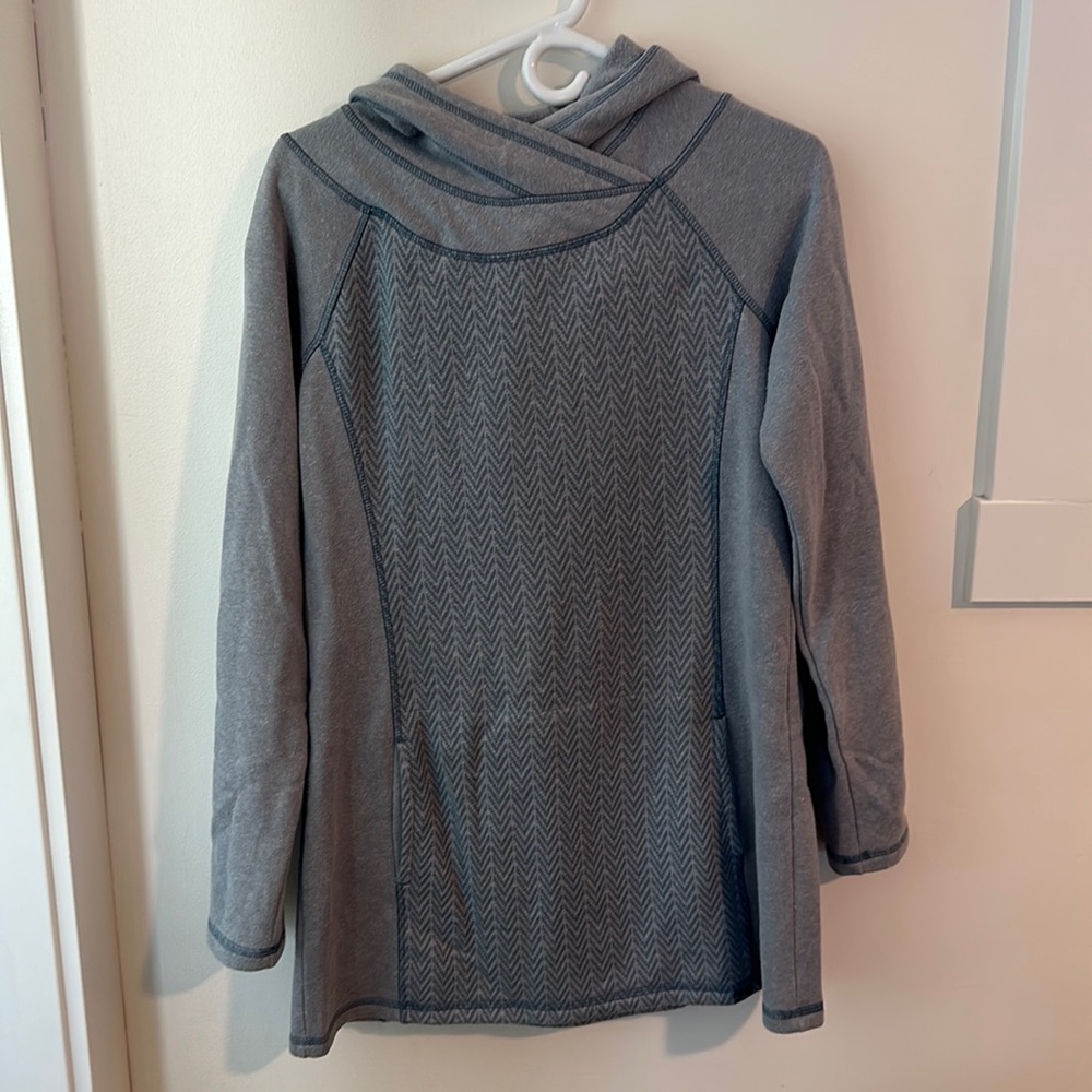 Prana long hooded sweater size medium